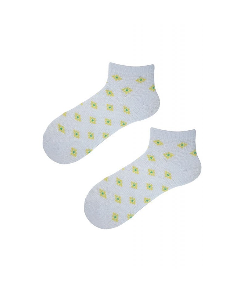 E-shop Noviti sedmikráska ST 020 W 01 bílé Dámské kotníkové ponožky