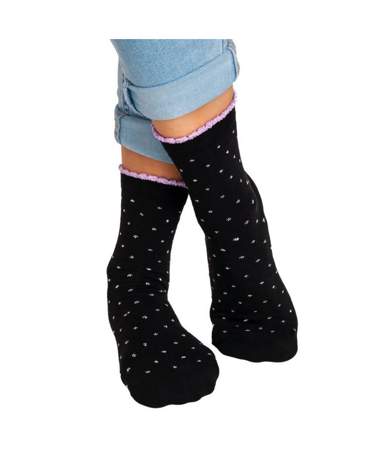 E-shop Noviti SB 013 W 04 černé s fialovými puntíky Dámské ponožky