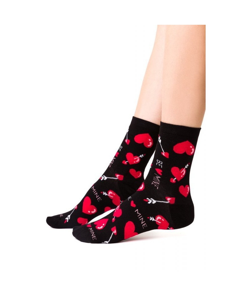 E-shop Steven Valentýnské 136 071 srdce černé Dámské ponožky