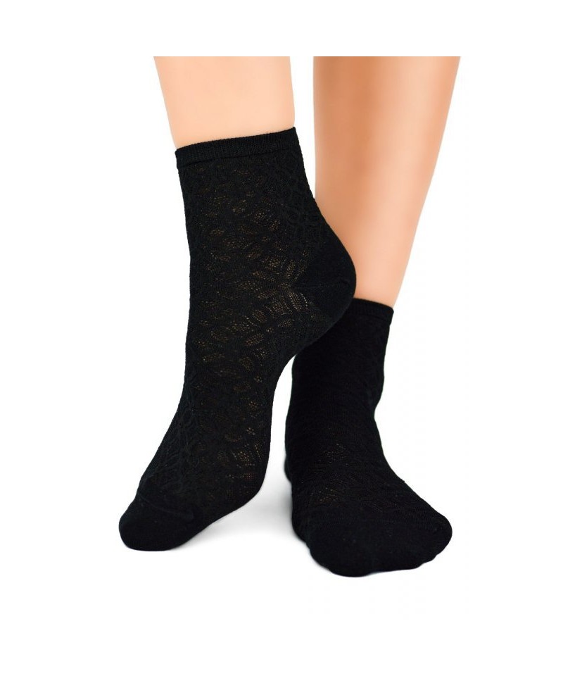 E-shop Noviti ST 041 W 01 ažur černé Dámské ponožky