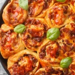 Kudrlinky s mäsom a syrom: recept na chutné pečivo kudrlinky-s-masom-a-syrom-recept-na-chutne-pecivo.webp.webp